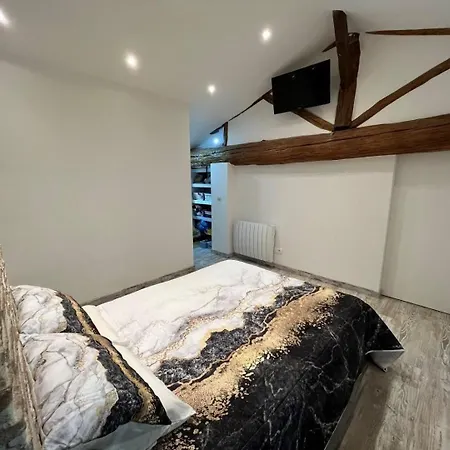 Holiday home Les 3 Sapins De Guillemet