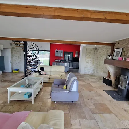 Holiday home Les 3 Sapins De Guillemet